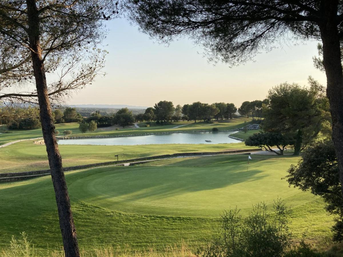 La Perle Du Golf -Magnifique Vue Clim Linge Golf Saumane 6P Piscine Tennis Apartment Exterior photo